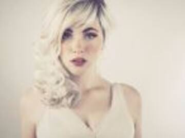 Fashion tips para chicas con mucho busto