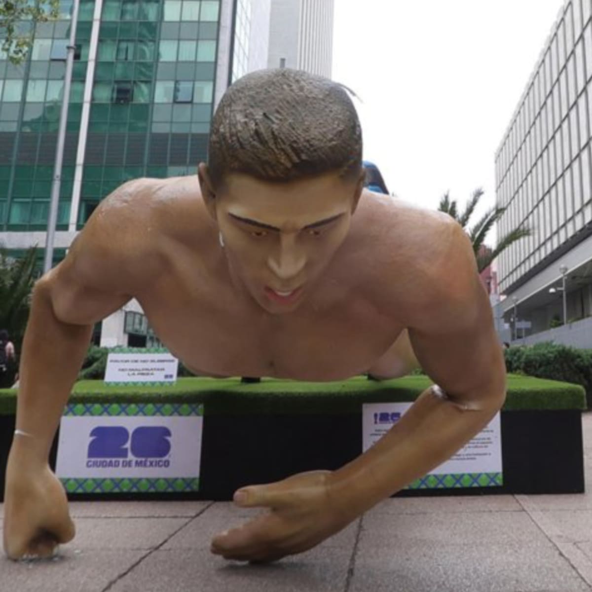 ¿Qué paso con las figuras del Mundial derribadas en Reforma, ya no se podrán ver?