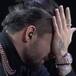 Maluma rompe en llanto durante concierto