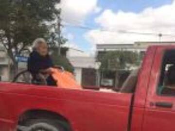 Viejita a exceso de velocidad se convierte en meme