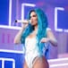 Karol G cambia de look: ahora su cabello es rojo y así luce