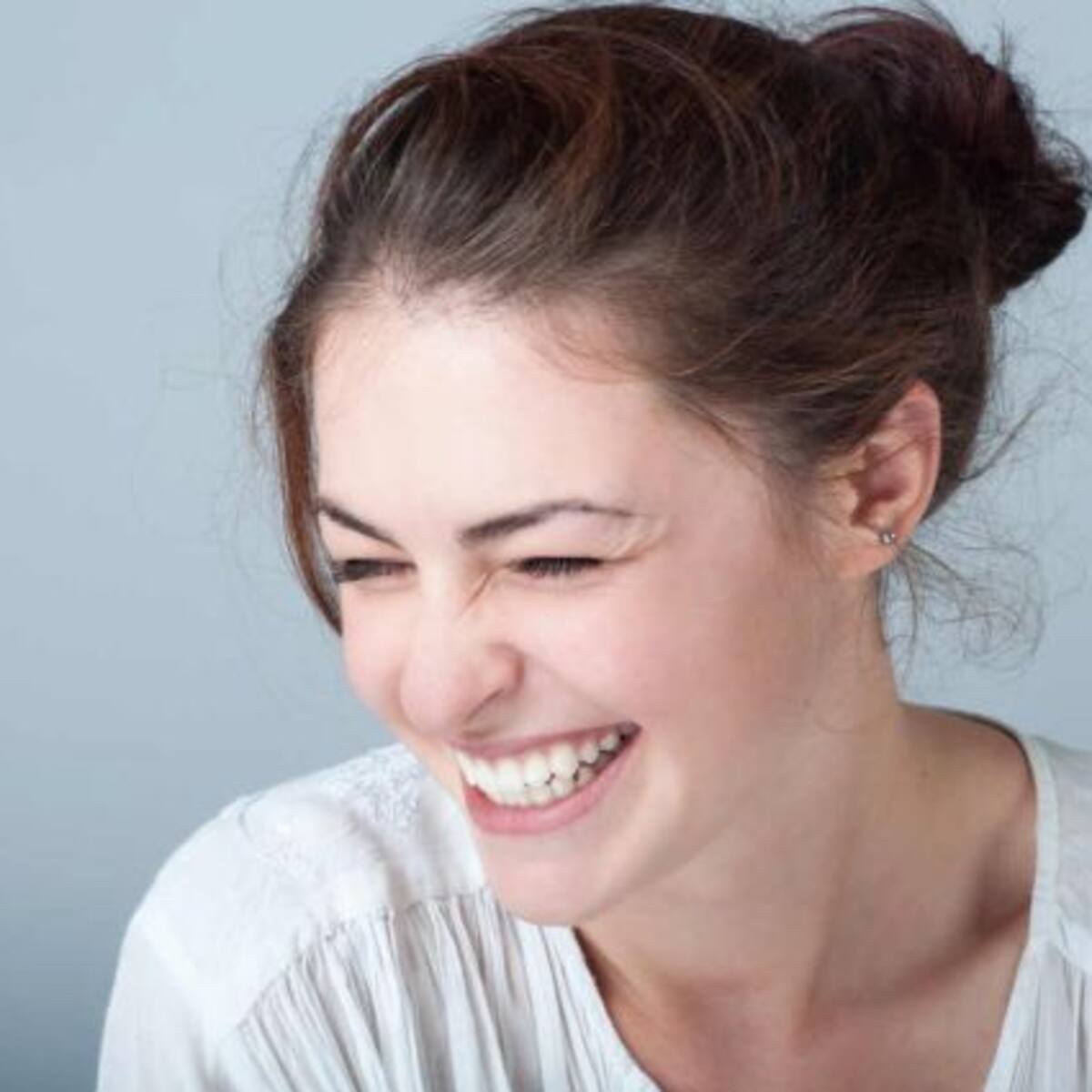 - ¡Papá, Papá, llévame al circo!- No hijo, quién quiera verte que venga a casa.