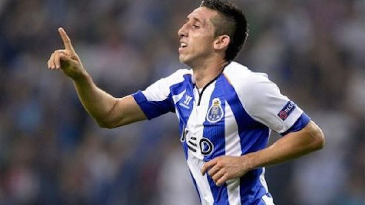 ¿Héctor Herrera el mejor jugador del año?