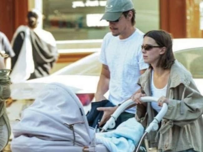 ¿Millie Bobbie Brown carga con todo?