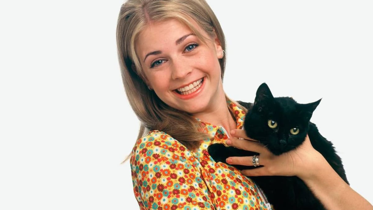 Sabrina, la bruja adolescente cumple 30 años y prepara una gira para volver a hacer magia