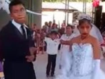 Los obligaron a casarse y se puede notar en sus miradas