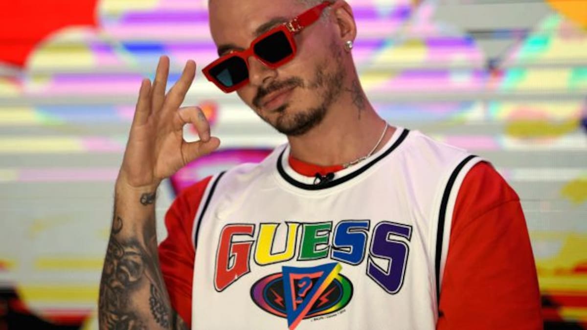 J Balvin cae rendido ante los encantos de Montserrat Oliver
