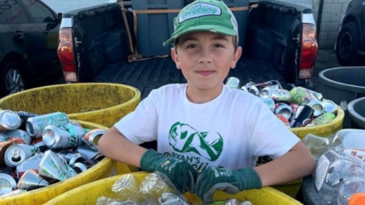 Niño de 10 años crea su propia compañía de reciclaje