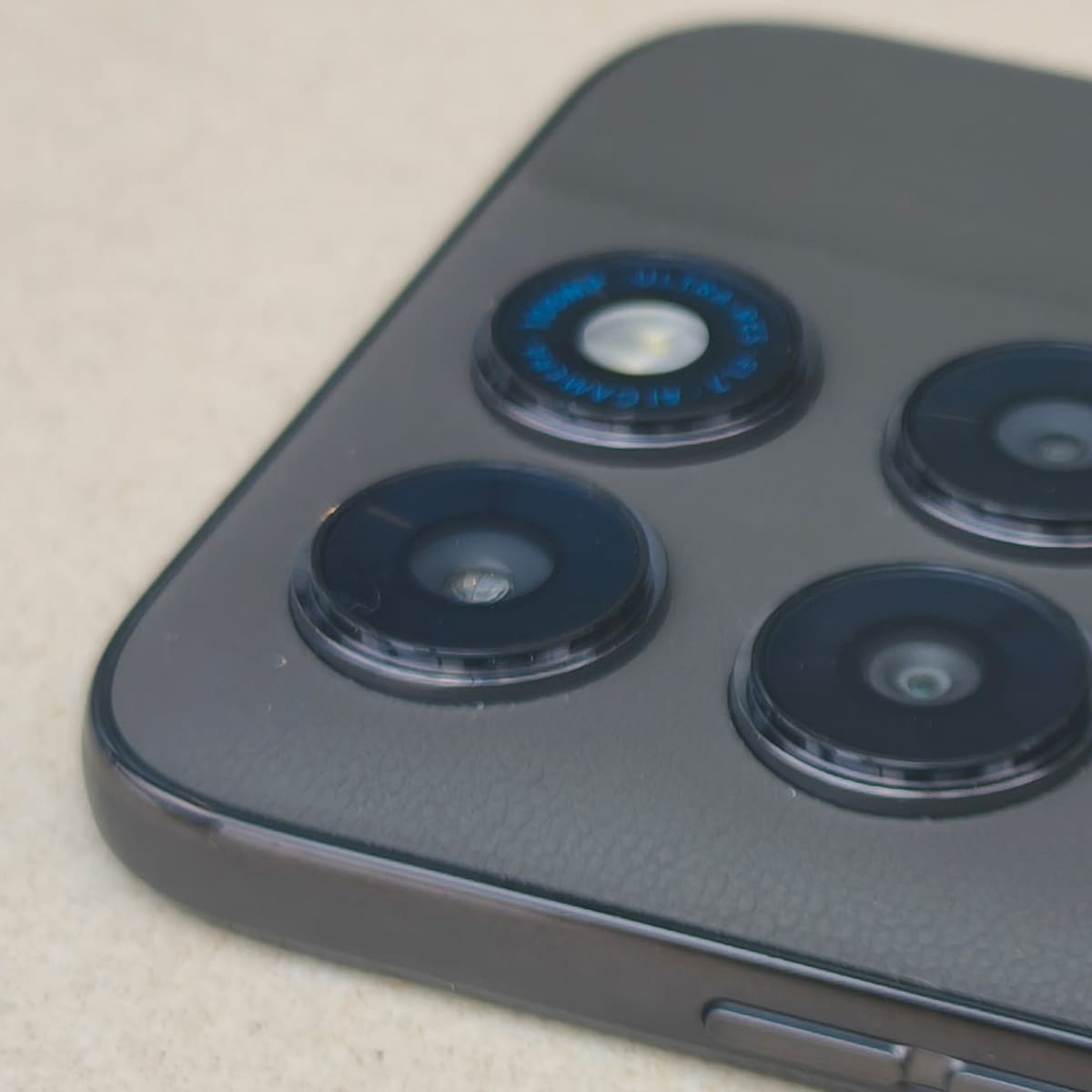 Moto G77: análisis ¿Vale la pena pagar más que por el Moto G67?