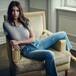 Emily Ratajkowski posa sin ropa