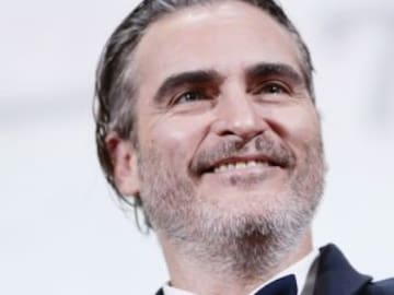 Joaquin Phoenix y su hermano mayor River que cambió su vida