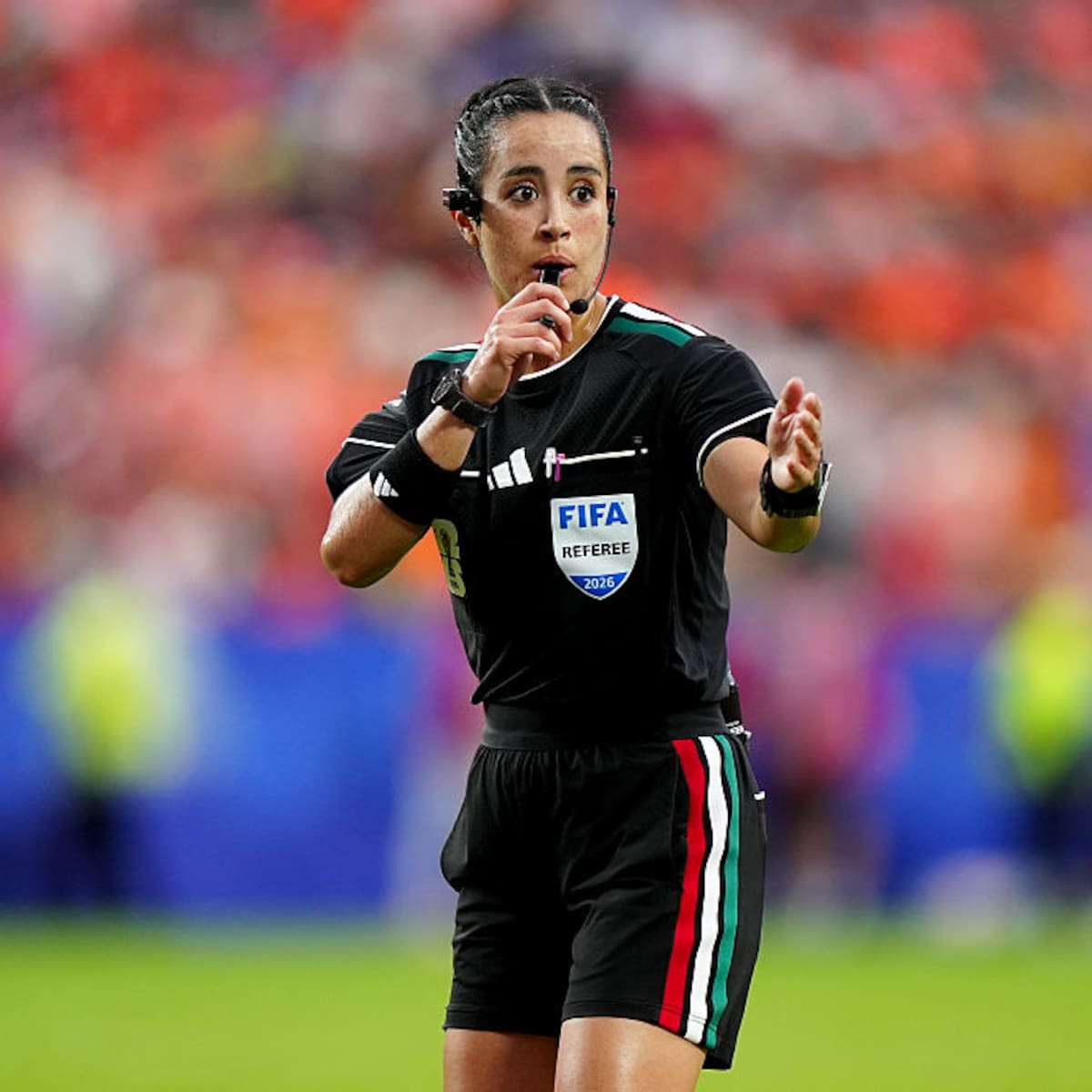 Conoce a Katia Itzel García, la única mujer arbitro mexicana que participará en el Mundial