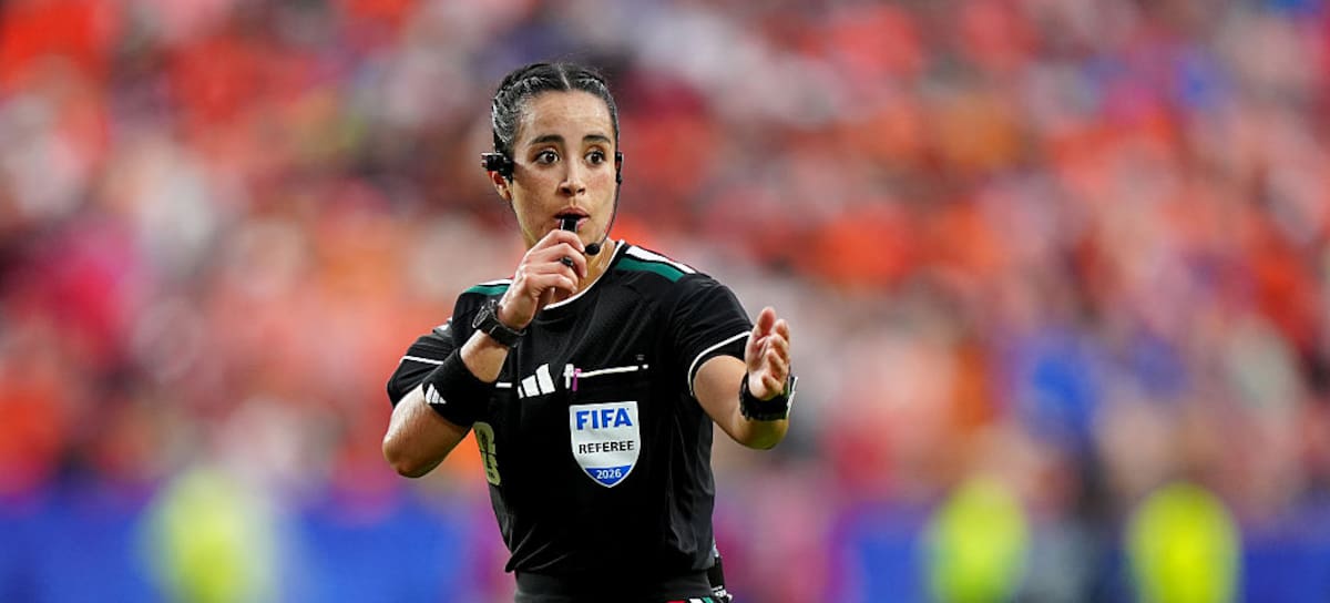Katia Itzel García es la una árbitro mexicana en el Mundial
