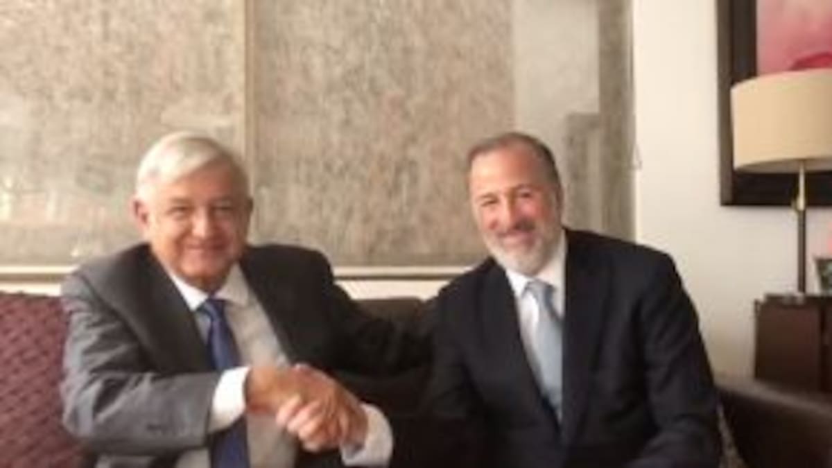 AMLO invitó a desayunar a José Antonio Meade