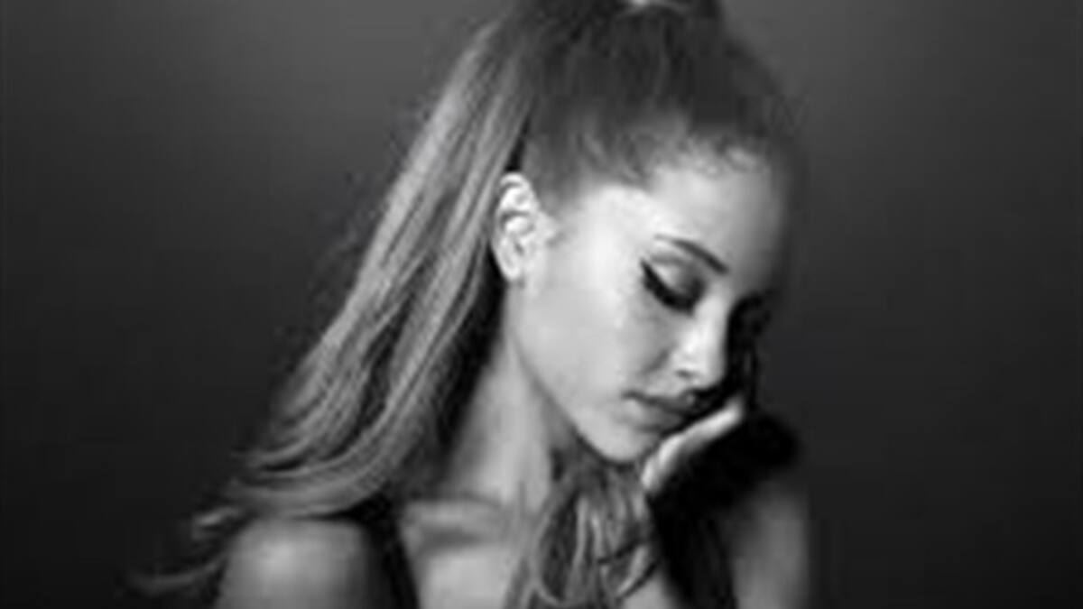 Ariana Grande publica 4 nuevas canciones de su disco