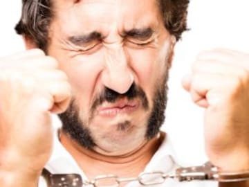 #Top Ten: #Debería Ser Delito Que…