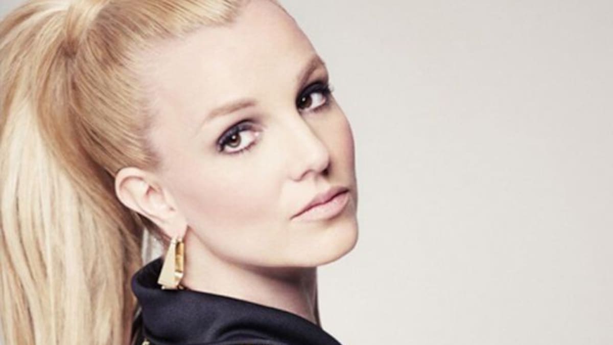 Britney Spears y Jaime Camil reviven la "Britney-señal"