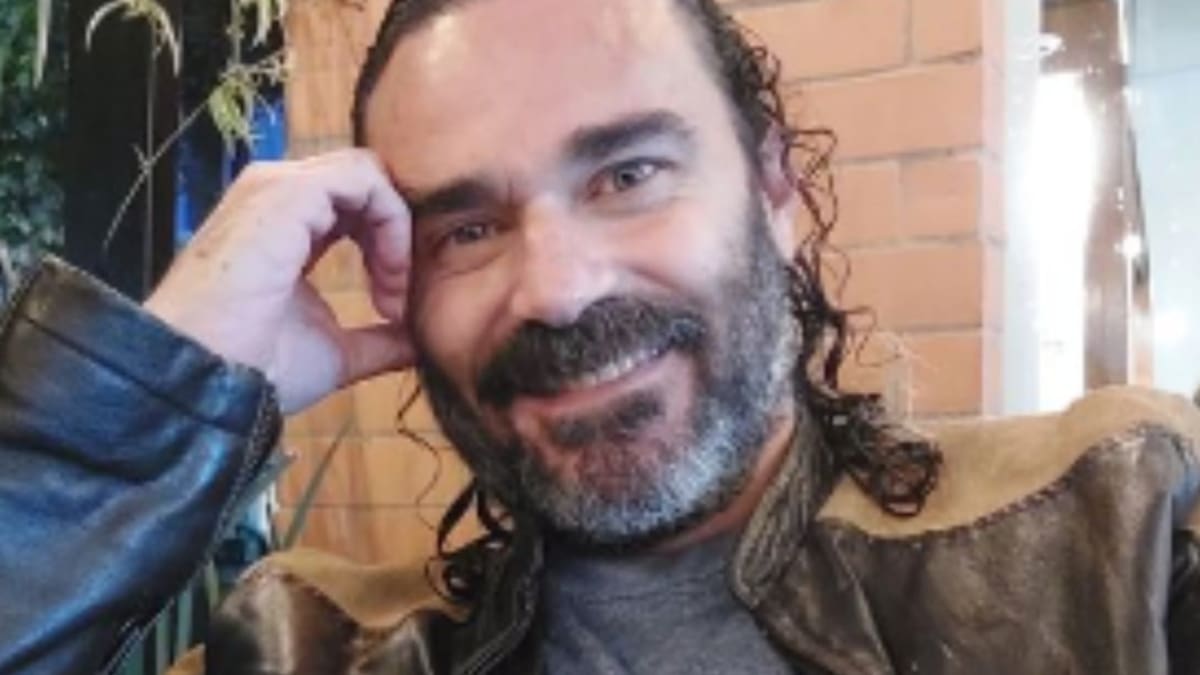 Actor de Amor en Custodia reaparece tras diagnóstico de cáncer y deja profundo y sensible mensaje