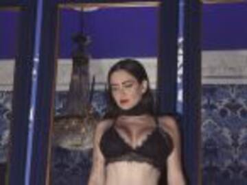 Celia Lora no deja mucho a la imaginación en sus nuevas fotos