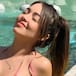 Caeli sorprende a sus fans posando en bikini