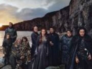 Publican fotos topless de actriz de Game of Thrones