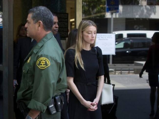 La actriz acusó a Johnny de violencia física