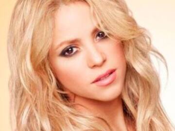 Él se declaró completamente enamorado se Shakira
