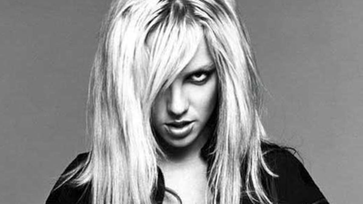 Britney rompe récords con 'Femme fatale'
