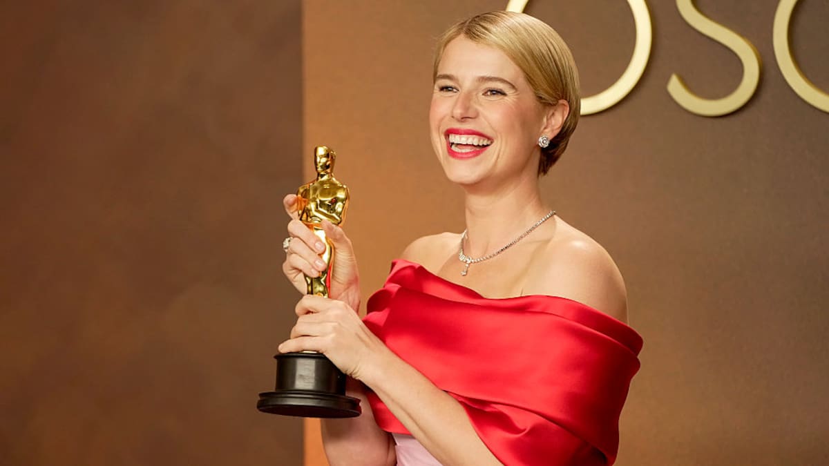 Jessie Buckley: las rarezas, decisiones y secretos de la actriz que sorprendieron a la Academia y la hicieron acreedora a un Oscar