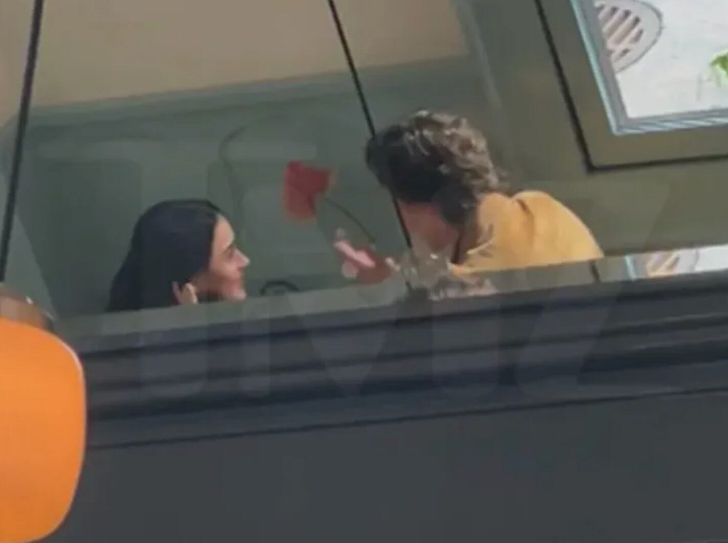 Katy Perry y Justin Trudeau juntos en un restaurante, ¿comienzan una relación?