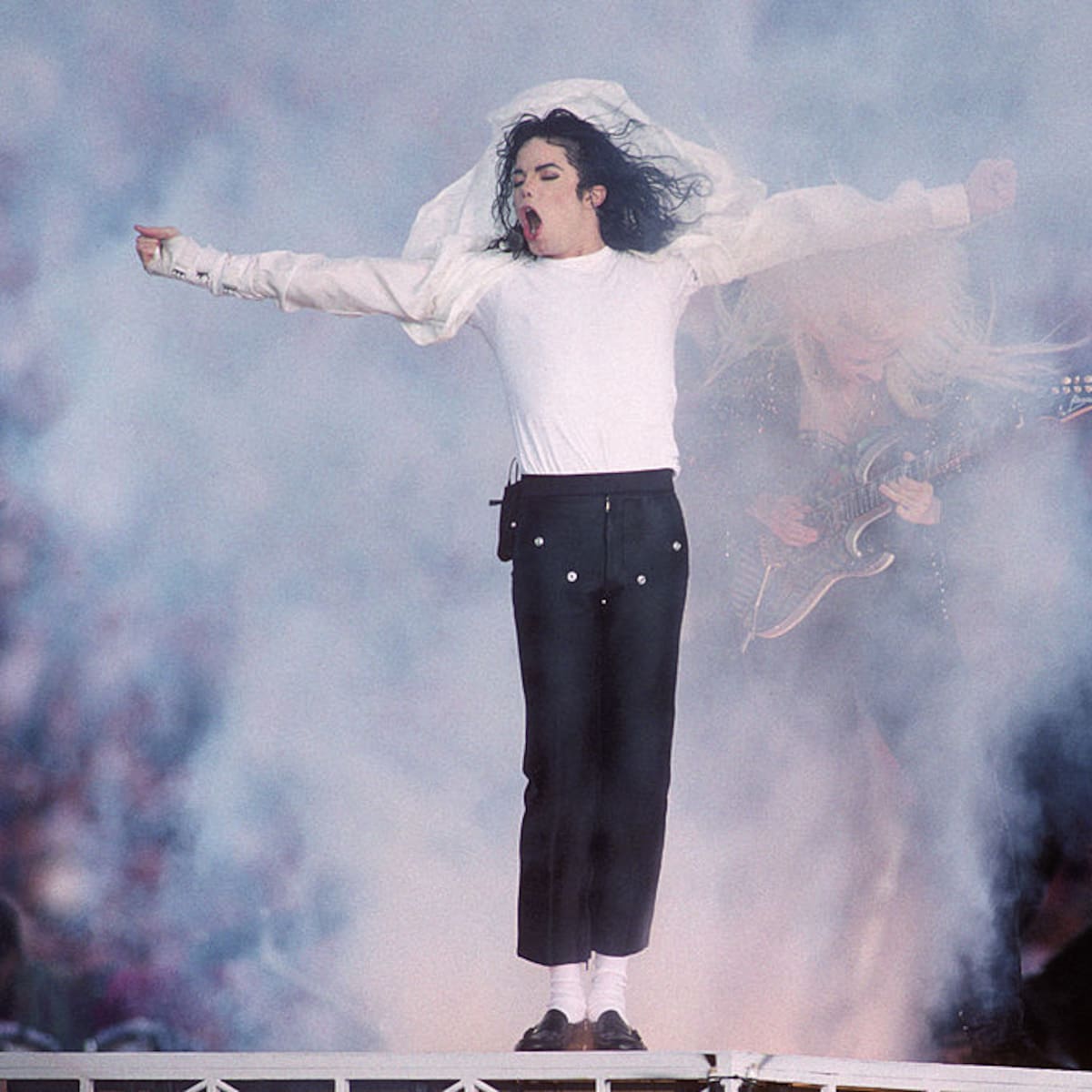 La película biográfica de Michael Jackson se estrenará antes en México y estos son los detalles que debes conocer