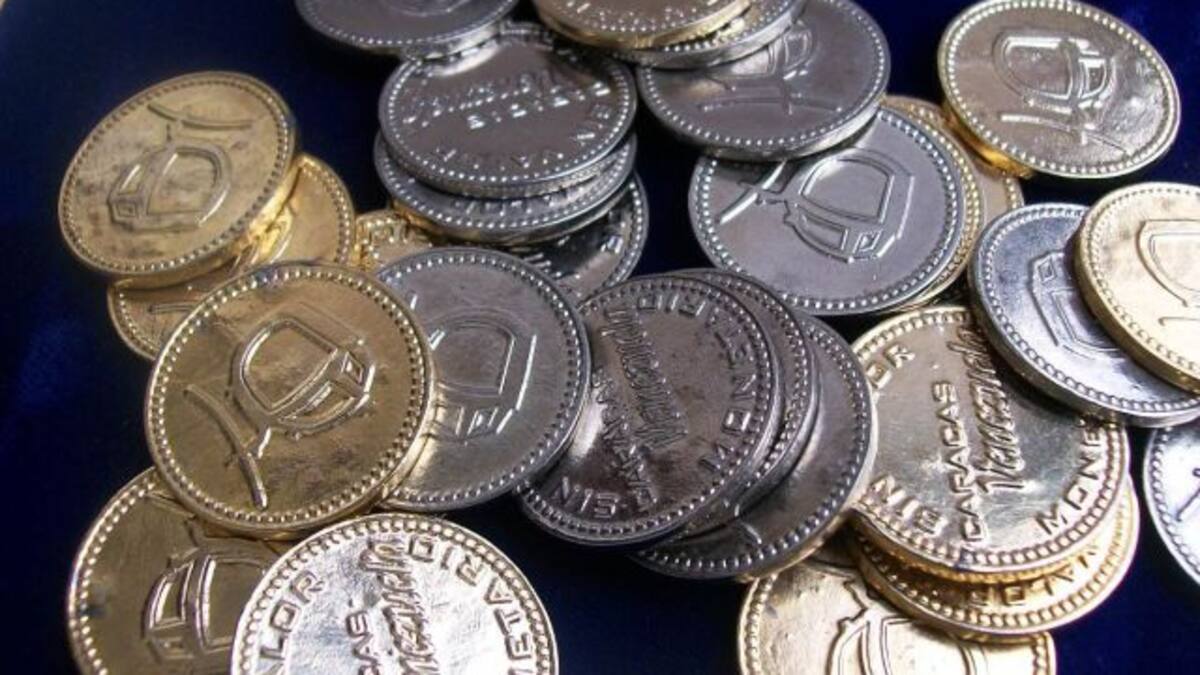 La moneda está en el aire