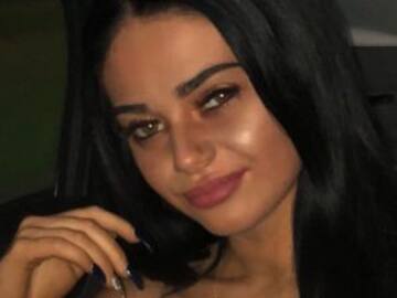 Fue a pegarse extensiones de pestañas y terminó muy mal