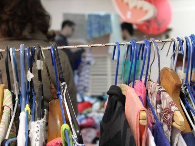 La ropa es lo que más venden