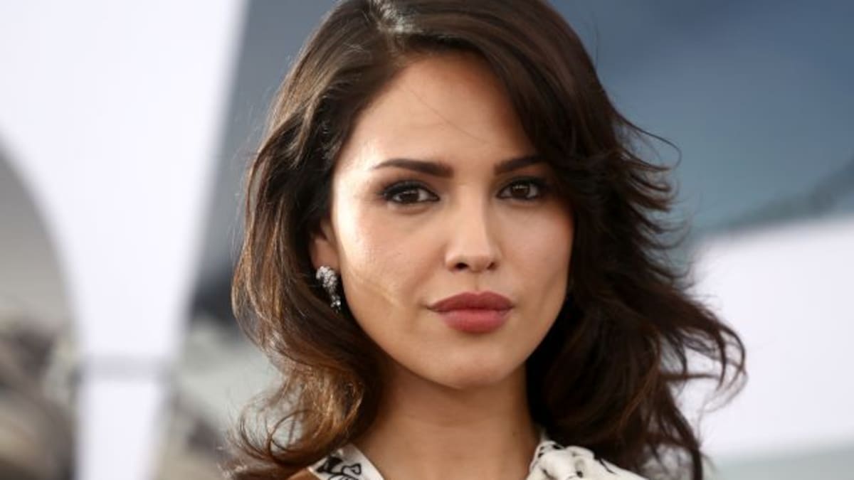 Eiza González y Luke Bracey ¿serán novios o solo es trabajo?