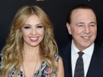 Esposo de Thalía se luce con lujoso regalo