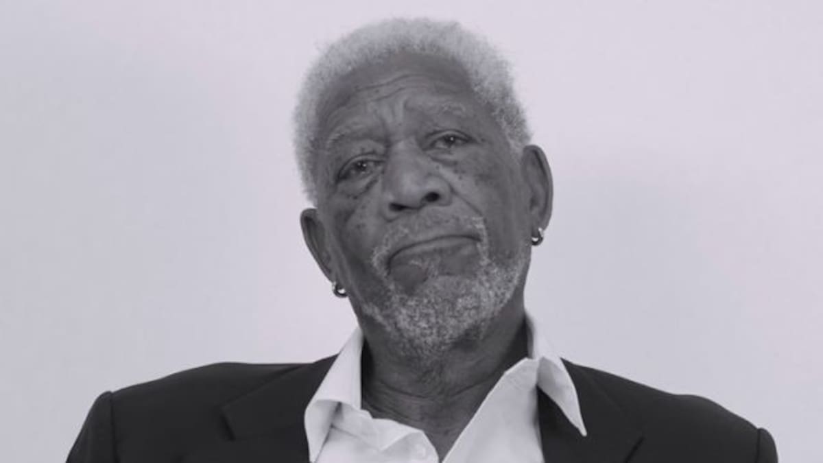 Morgan Freeman relata "Love Yourself" de Justin Bieber