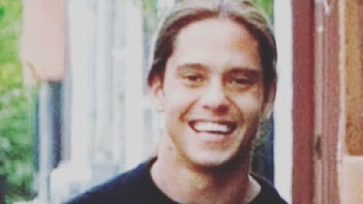 Hermano menor de Luis Miguel es captado tras años “desaparecido”