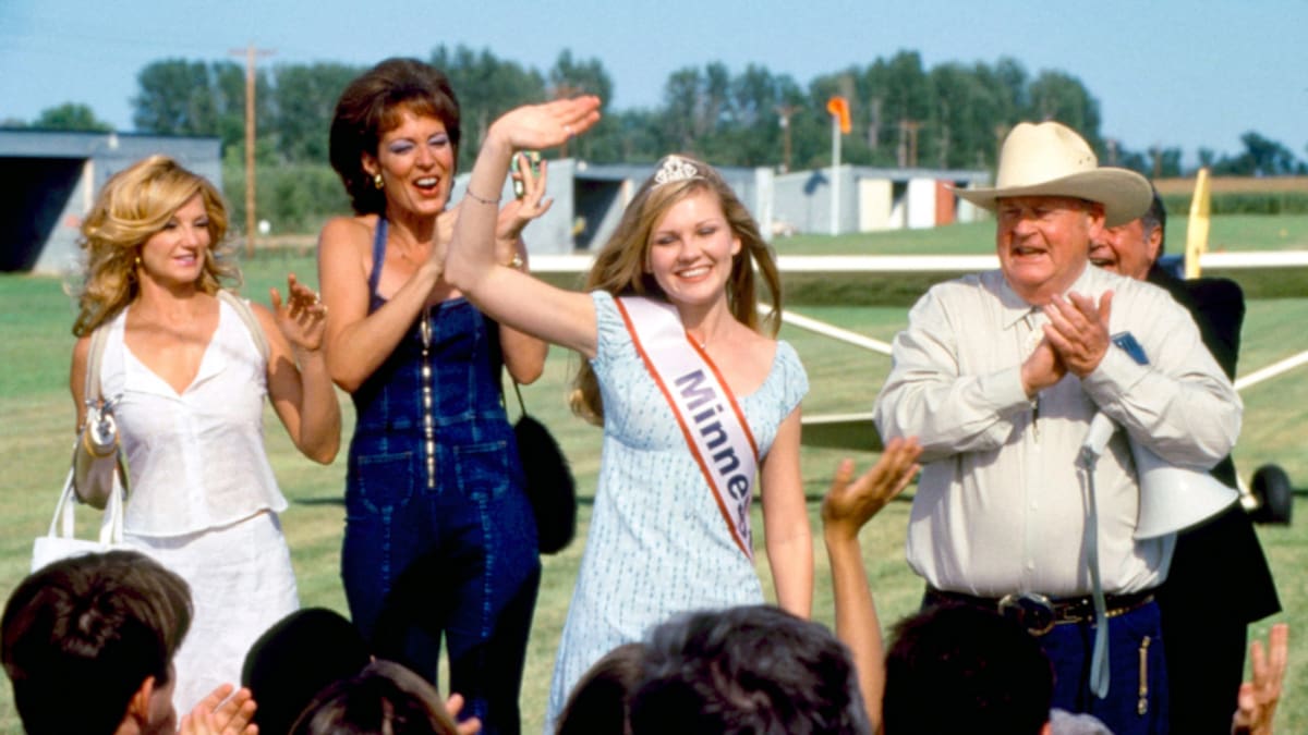 MUBI presenta su cartelera de abril: Cine de autor, animación premiada y espionaje brasileño