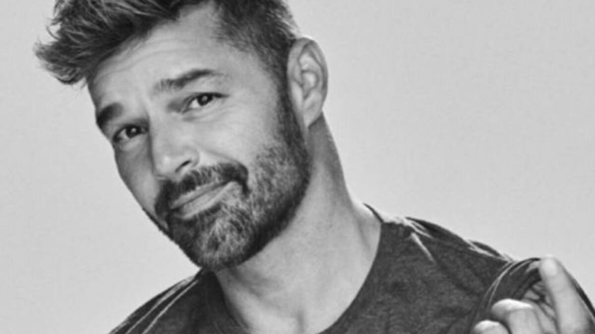 Censuran foto de Ricky Martin en la que aparece con su hijo