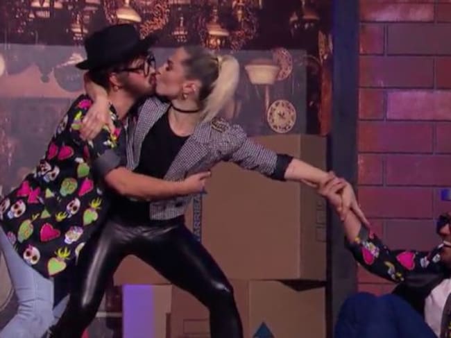 El beso de la discordia...