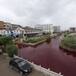 Río en China, se convierte en sangre.