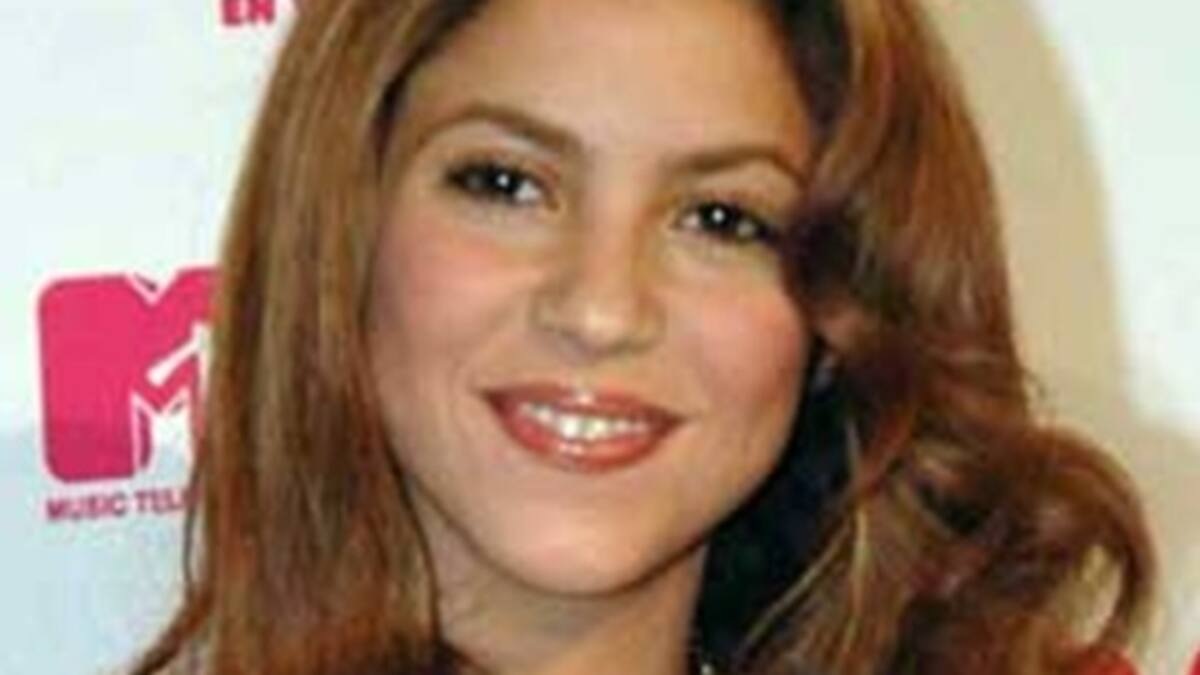 Shakira pacta una sesión de fotos a cambio de una Navidad en paz