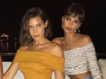 El sensual baile de Bella Hadid y Emili Ratajkowski
