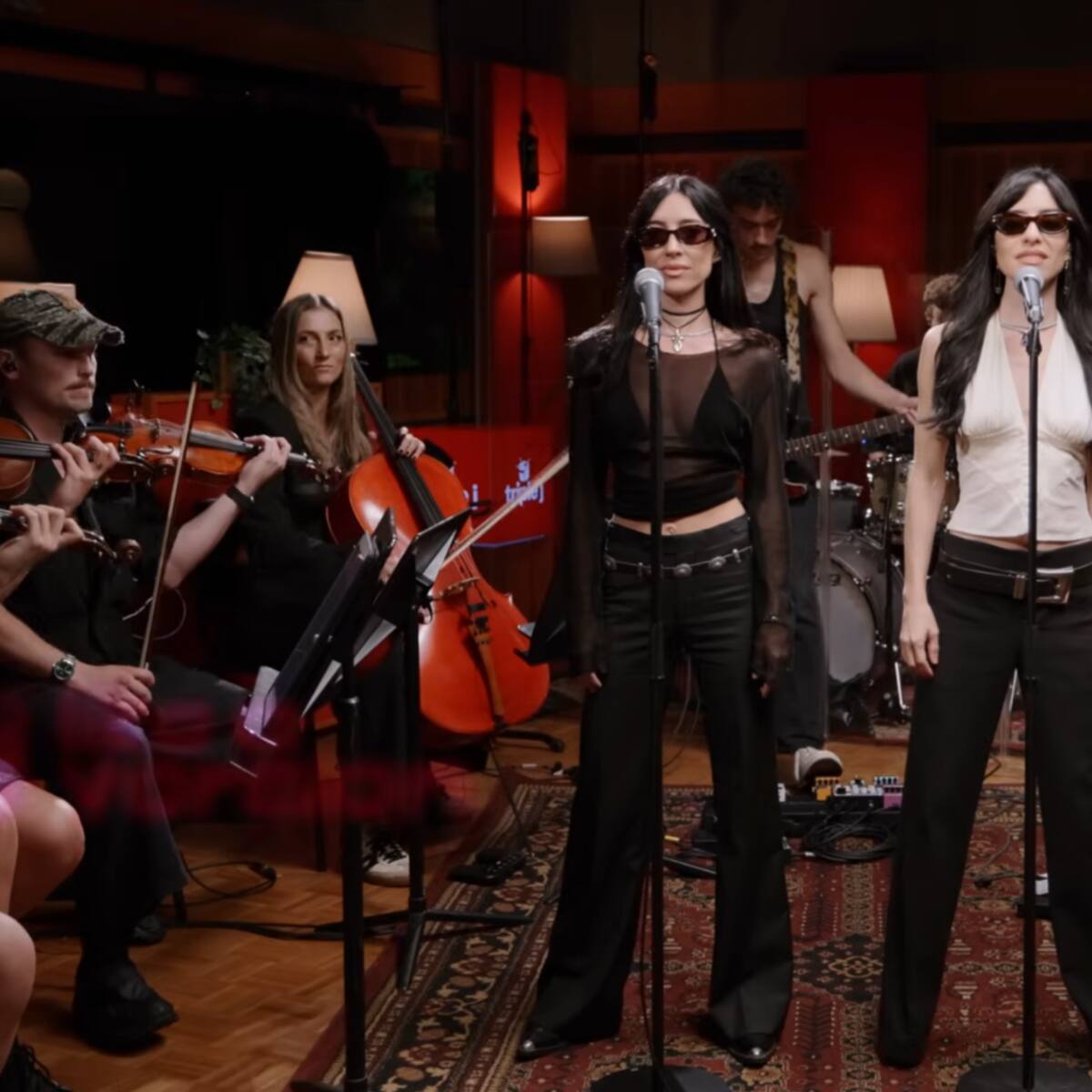 The Veronicas regresan con una nueva versión de su icónico “Untouched”
