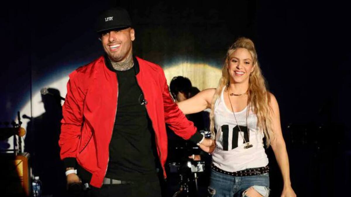 Shakira hace sensual baile con Nicky Jam