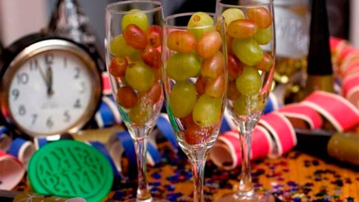 12 Uvas, Velas, Lencería y Más para el 2016