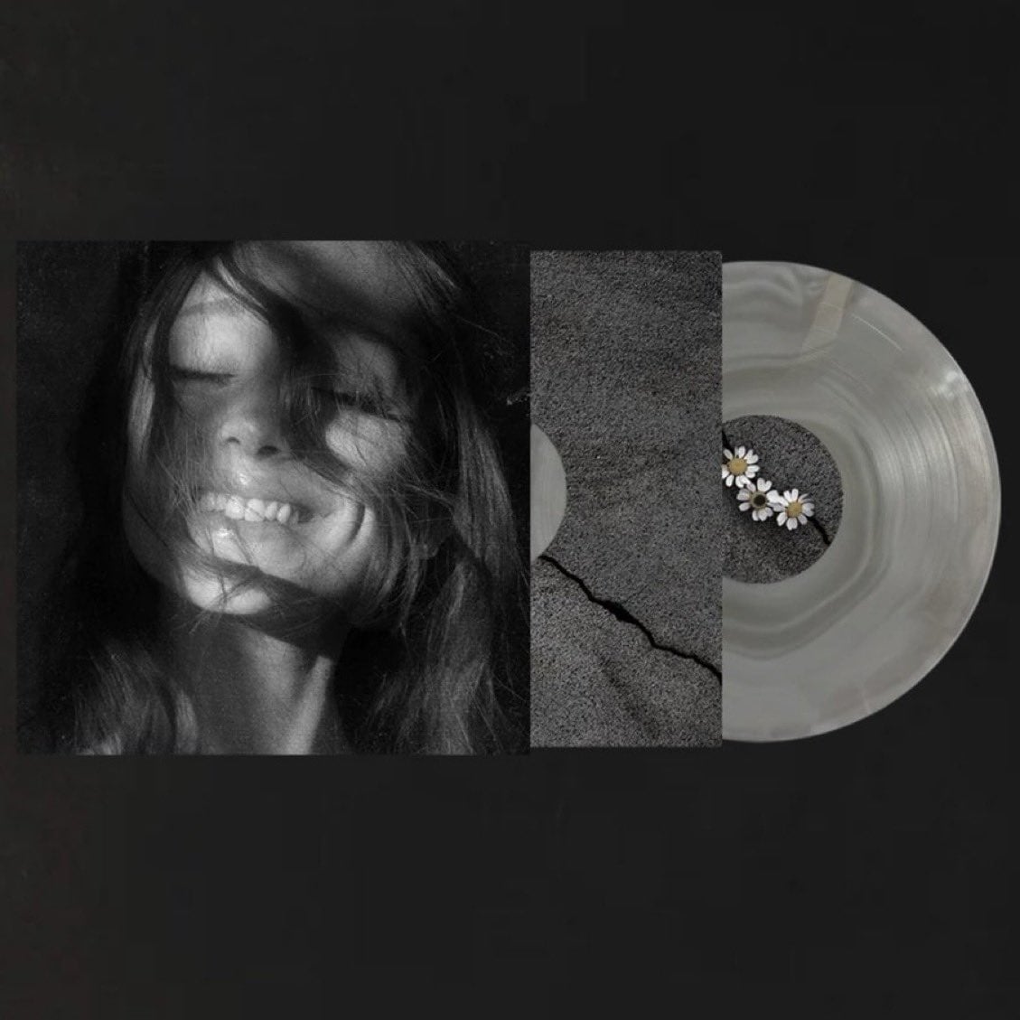 Portada de "Petal" de Ariana Grande.