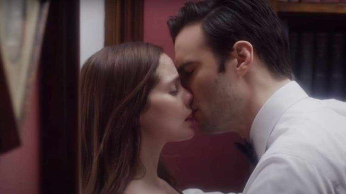 Una relación entre un profesor y su alumna con mucha pasíón.