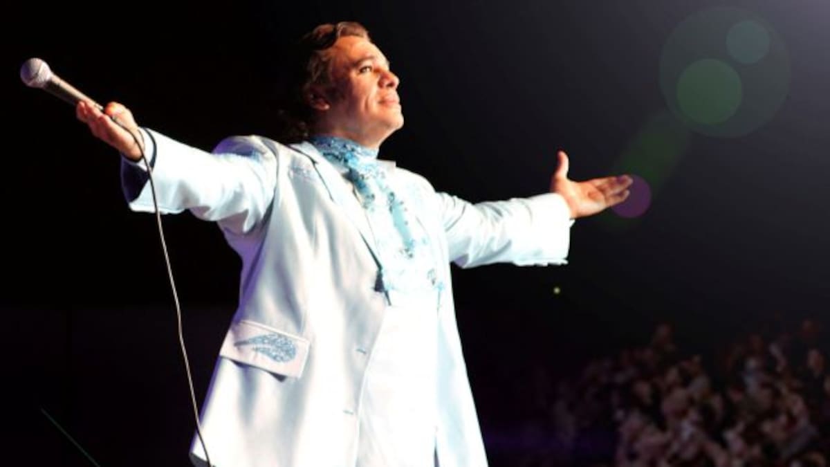 Juan Gabriel se coloca por arriba de Justin